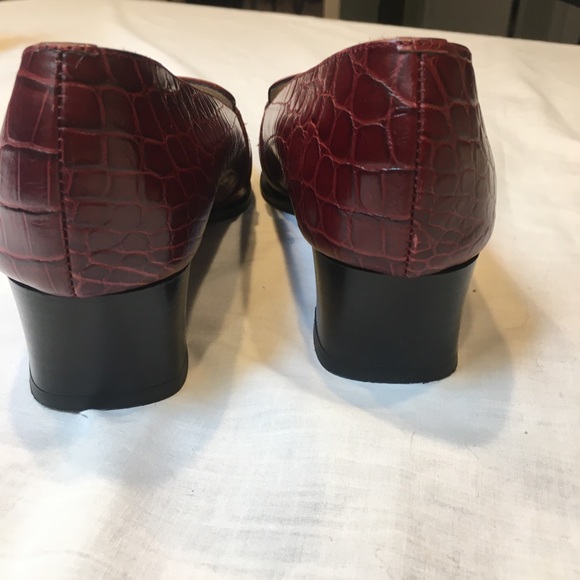 NWOT Talbots Brick Red Leather Loafers Size 7N - Picture 5 of 8